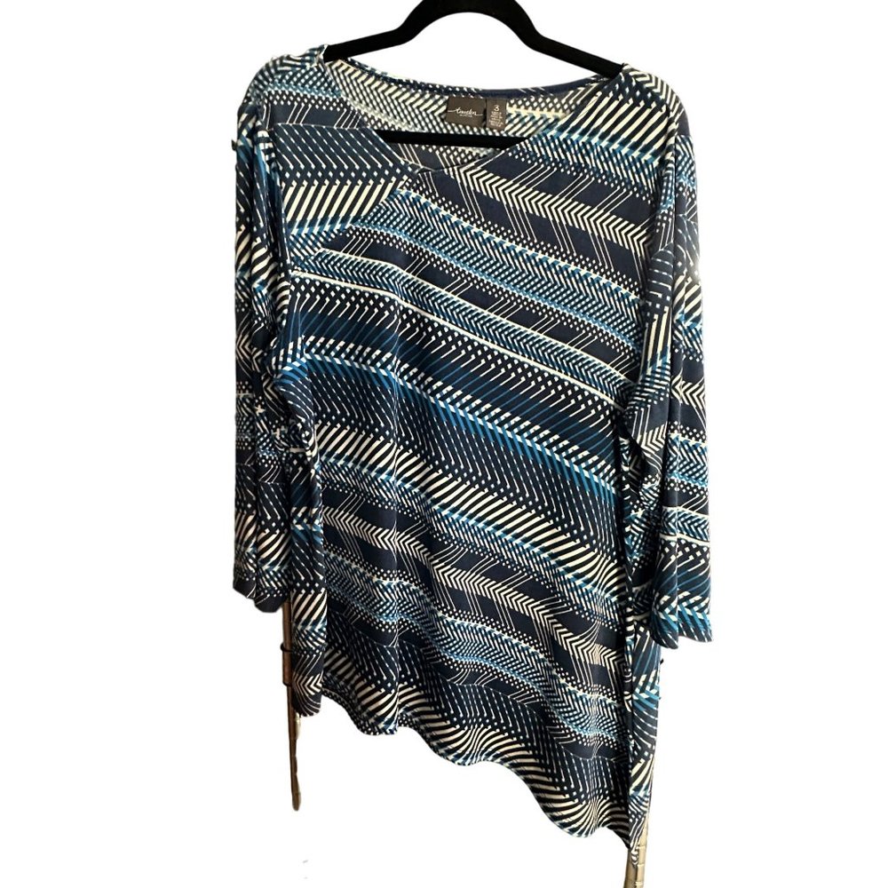 Travelers by Chico’s size 3(XL) blue print asymmetrical neckline and hem top